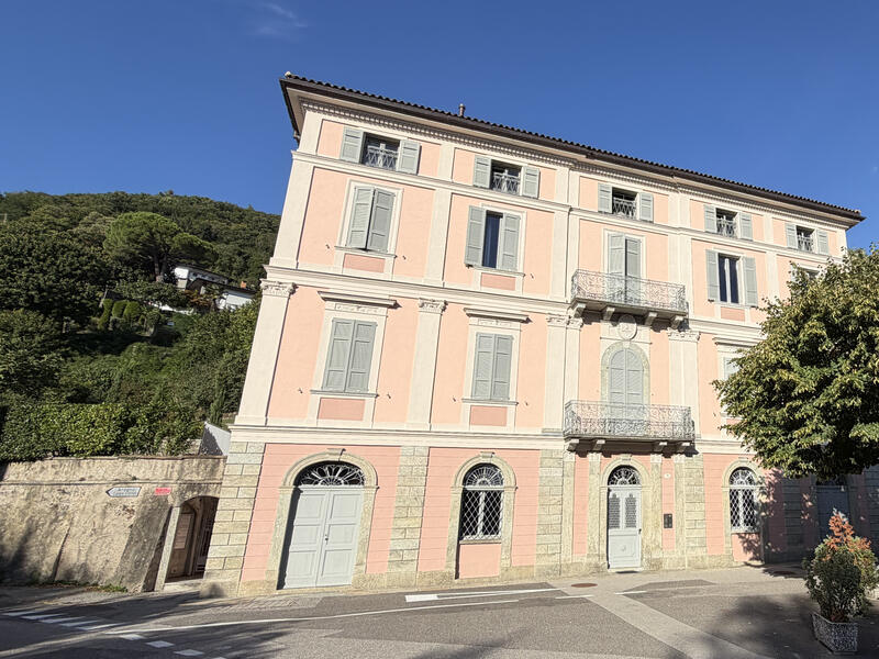 Piazza Fontana 2