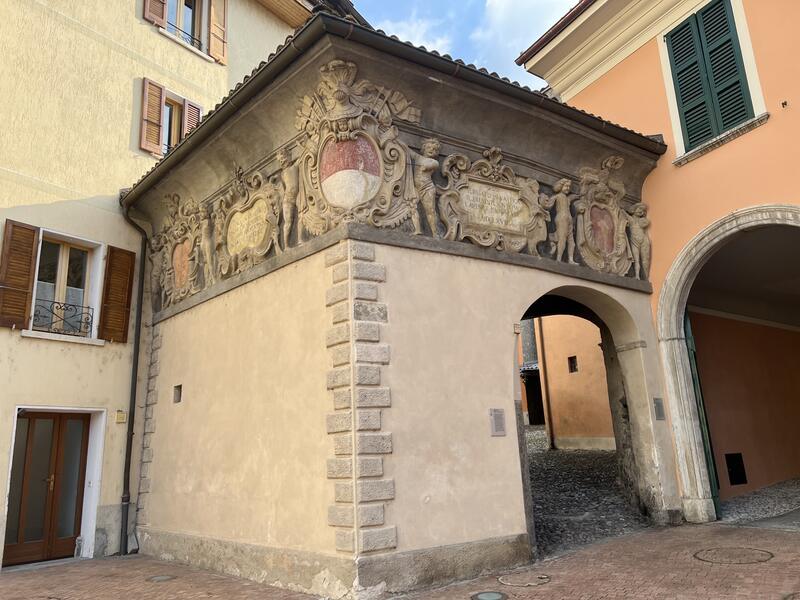 Portico Polatta 2